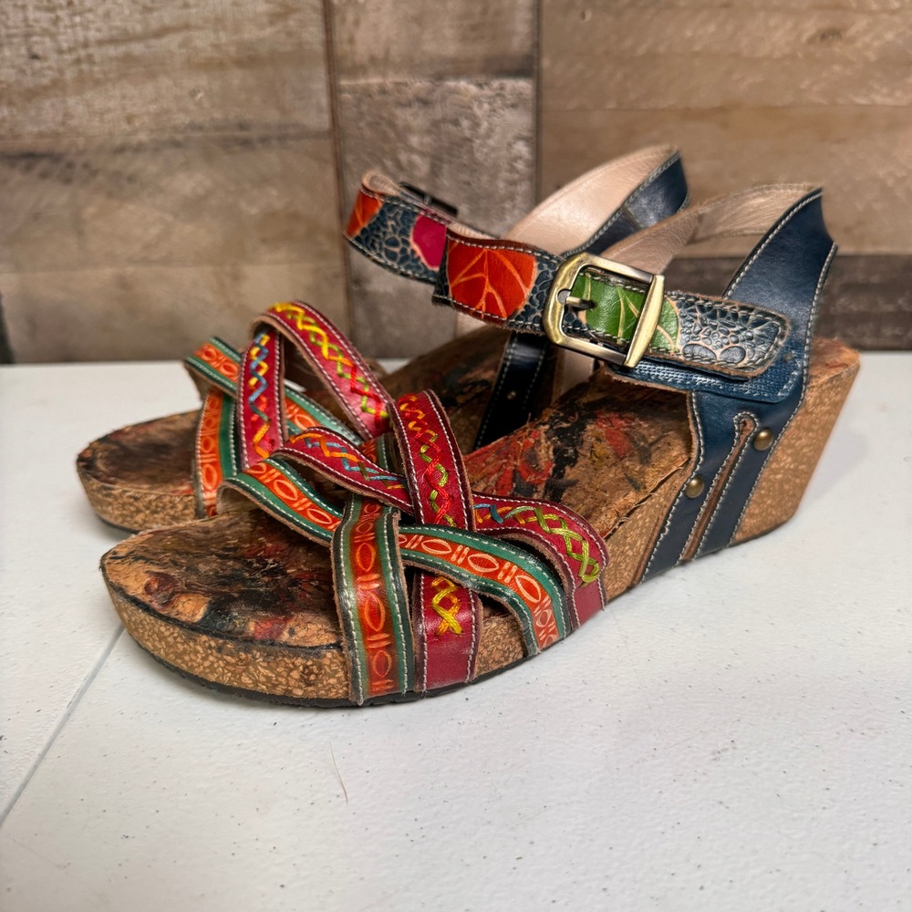 L'Artiste Wedge Sandals Womens 37 / 6.5 Rainbow Leather Strappy Floral Bosquet